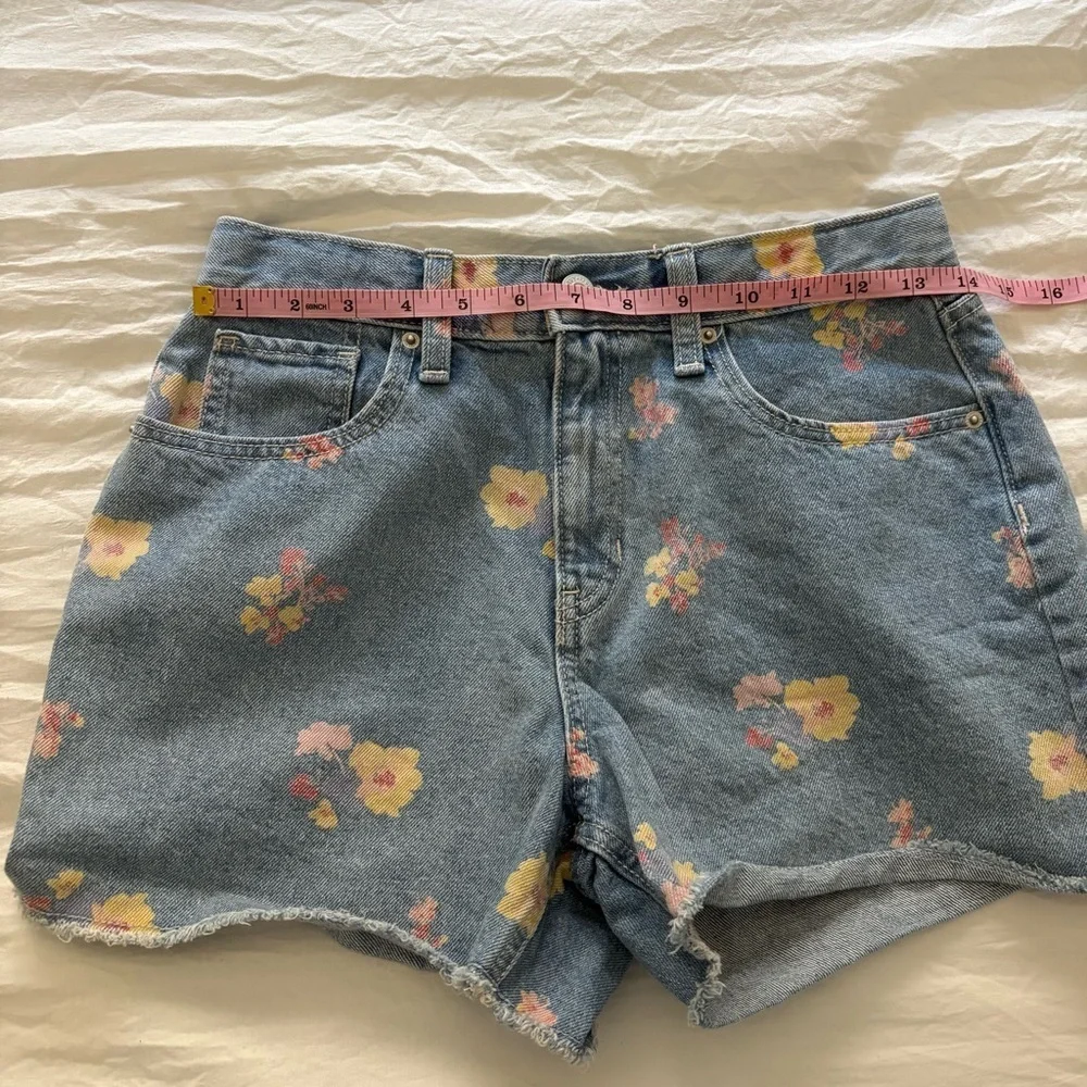 Old Navy Girls Floral Detailed Light Blue Cotton Denim Shorts